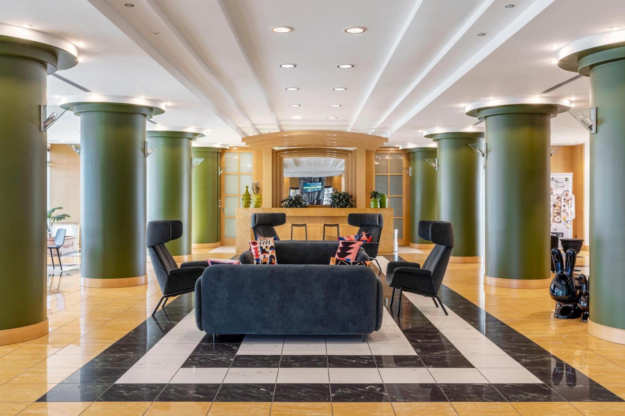 B&B Hotel Cuneo Cristal מראה חיצוני תמונה